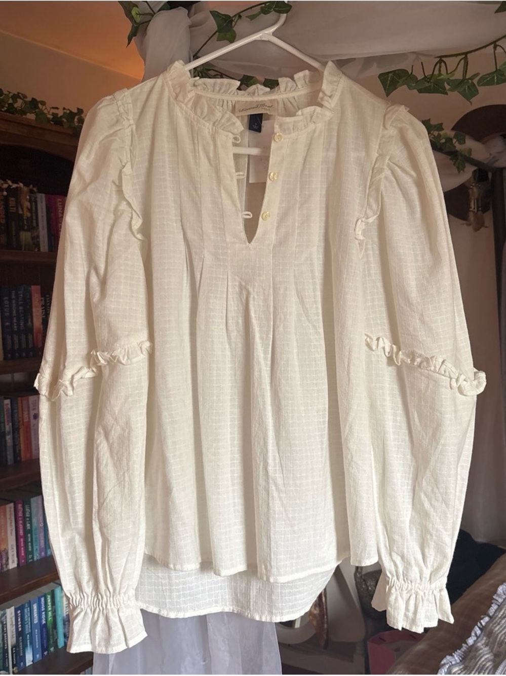NWT Boho Ruffle Cream Peasant Blouse